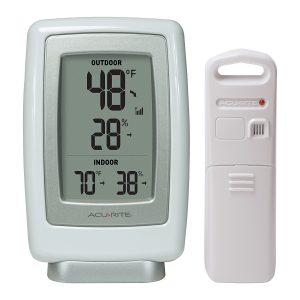 AcuRite 00611A3 indoor outdoor thermometer